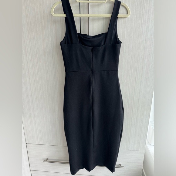 Lulu’s “Baby You’re The One” Black Bodycon Midi Dress - Picture 4 of 7